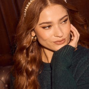 Sleigh Scene Rhinestone Embellished Headband