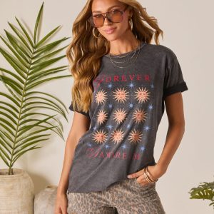 Forever Daydream Short Sleeve Graphic Tee