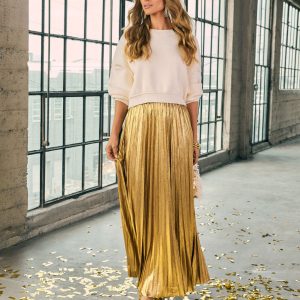 Maxeen Pleated Metallic Maxi Skirt