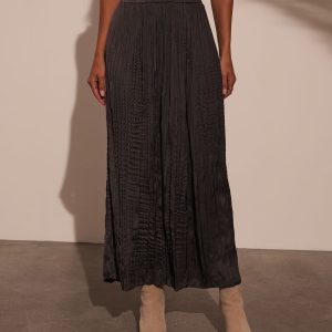 Selah Plisse Maxi Skirt